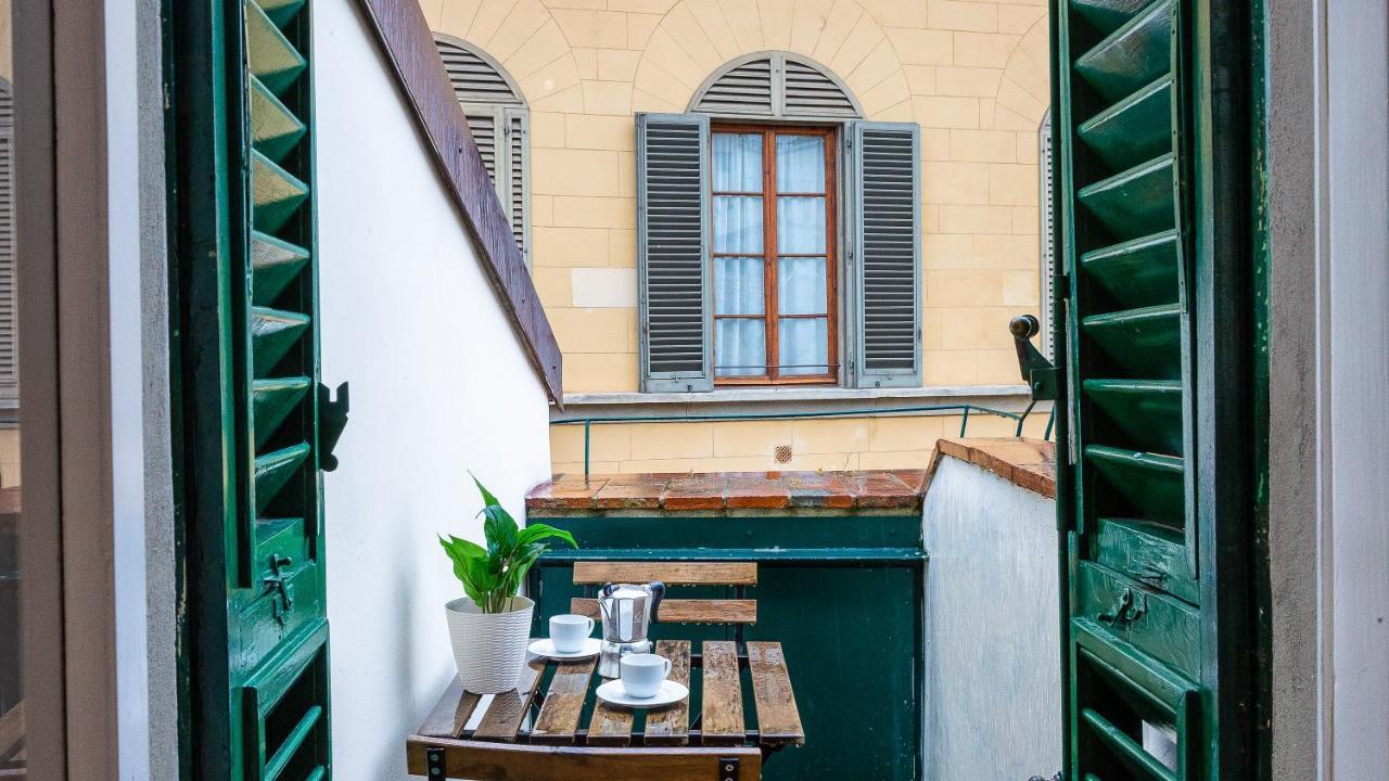 Piazza Della Signoria-rental In Rome Apartment