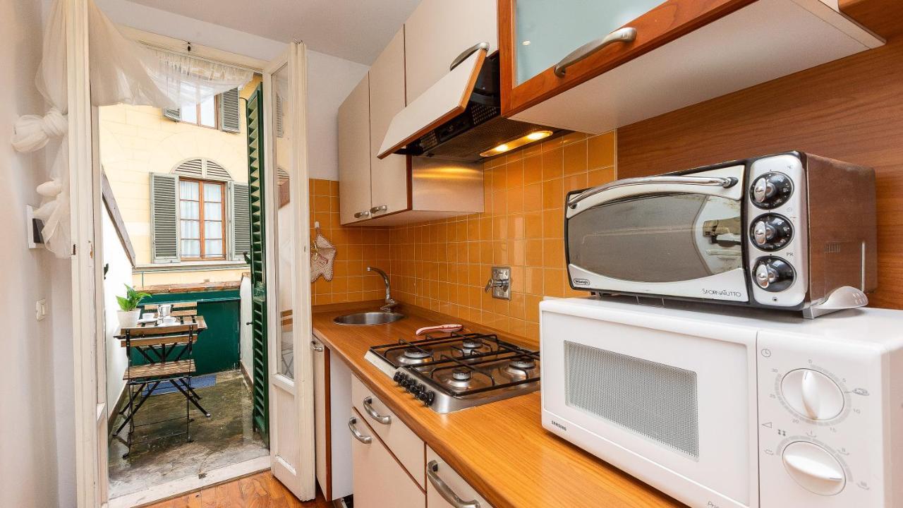 Apartment Piazza Della Signoria-rental In Rome