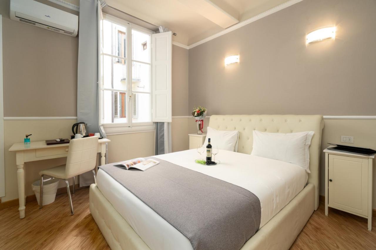 Residenza Conte Di Cavour & Rooftop Guest house