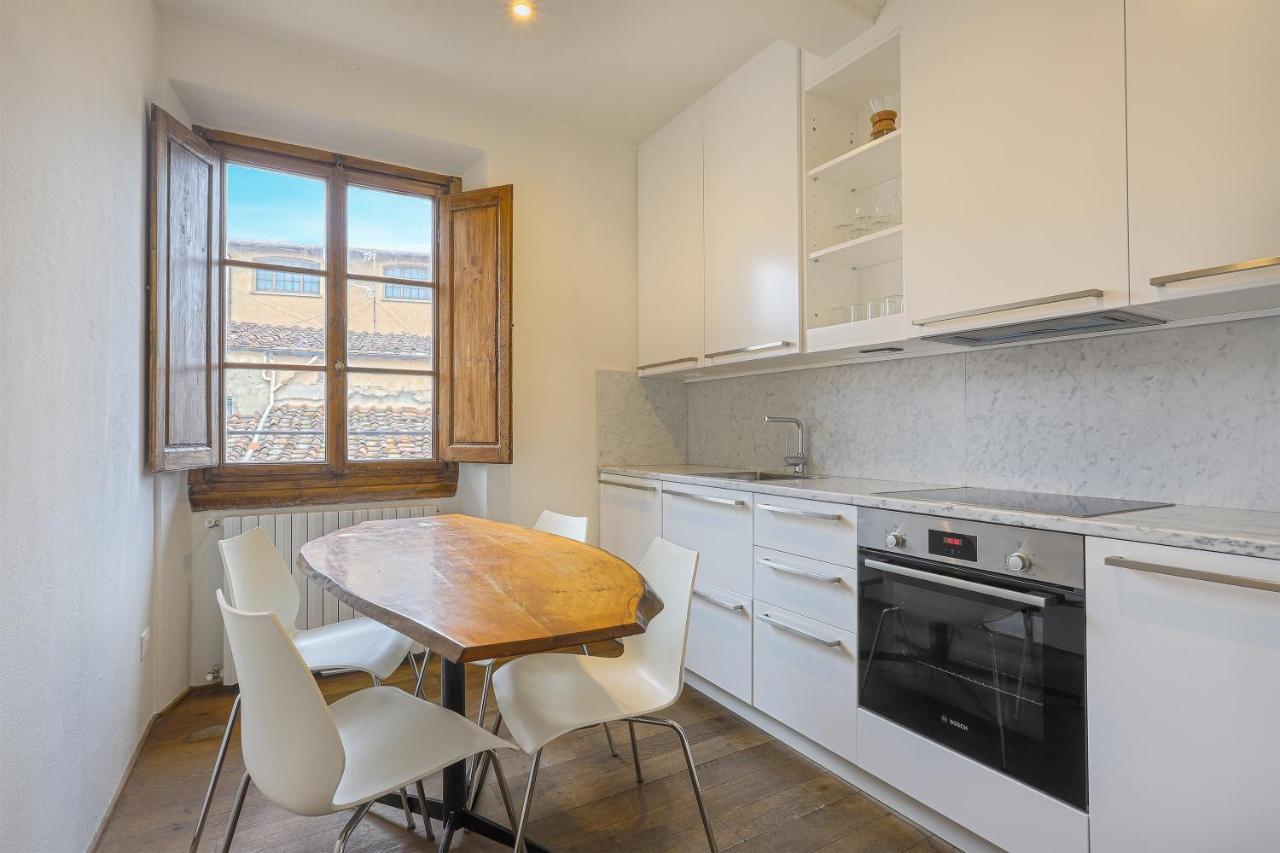 Borgo Tegolaio Terrace Apartment Florence
