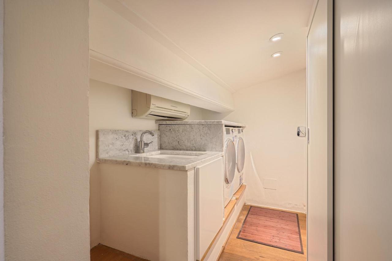 Apartment Borgo Tegolaio Terrace Florence