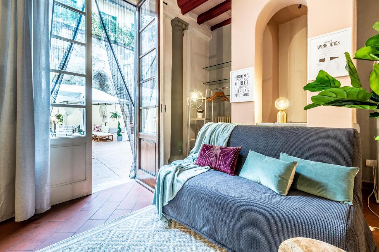 Wine Vernaccia Apartment Florence