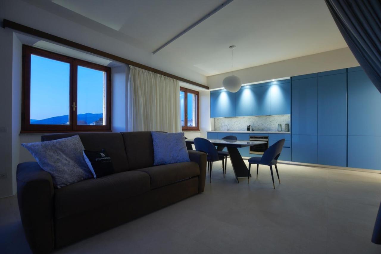 Five Stars Luxury With Jacuzzi Appartamento *