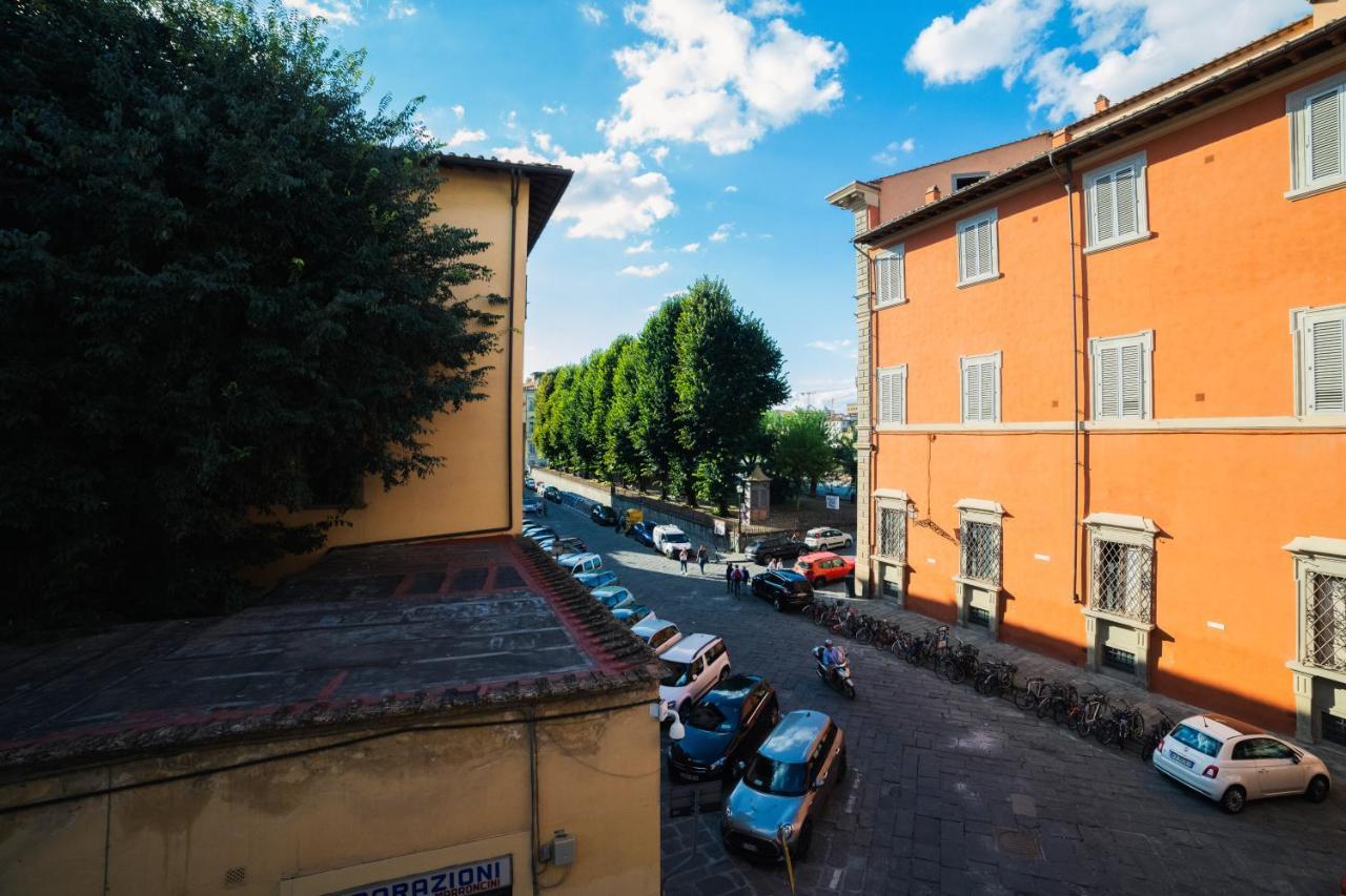 S2 - Serristori Tower Apt - Dolcevita Appartement