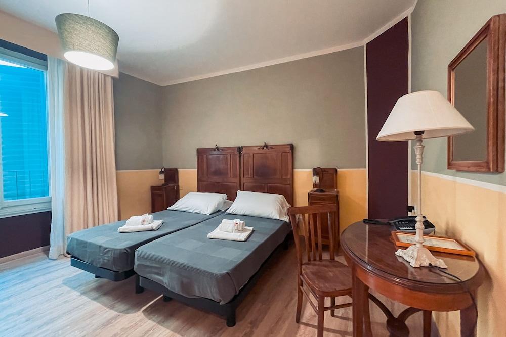 Hotel Azzi Florenz
