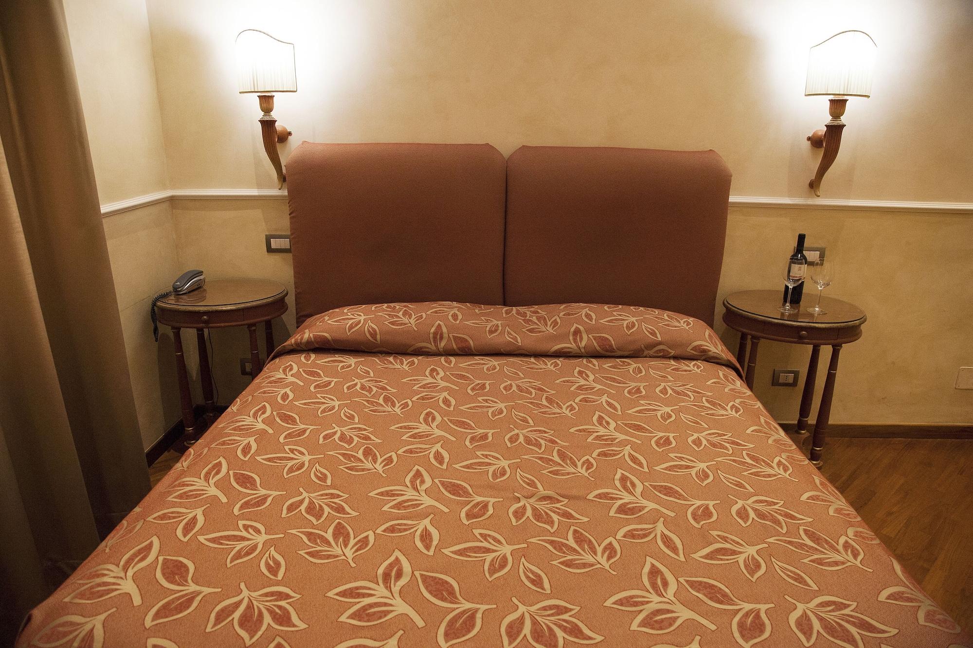 Hotel Aurora Florence