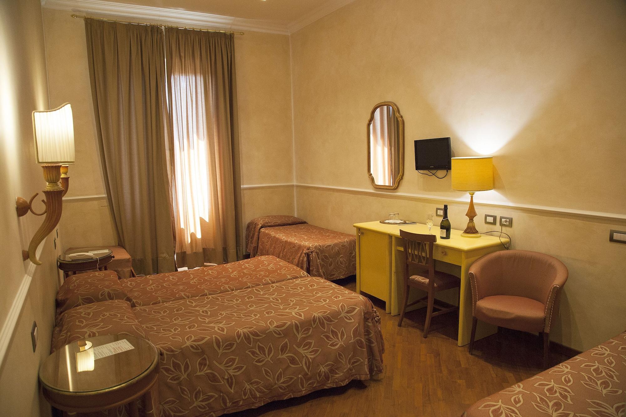 Aurora 3* Florence