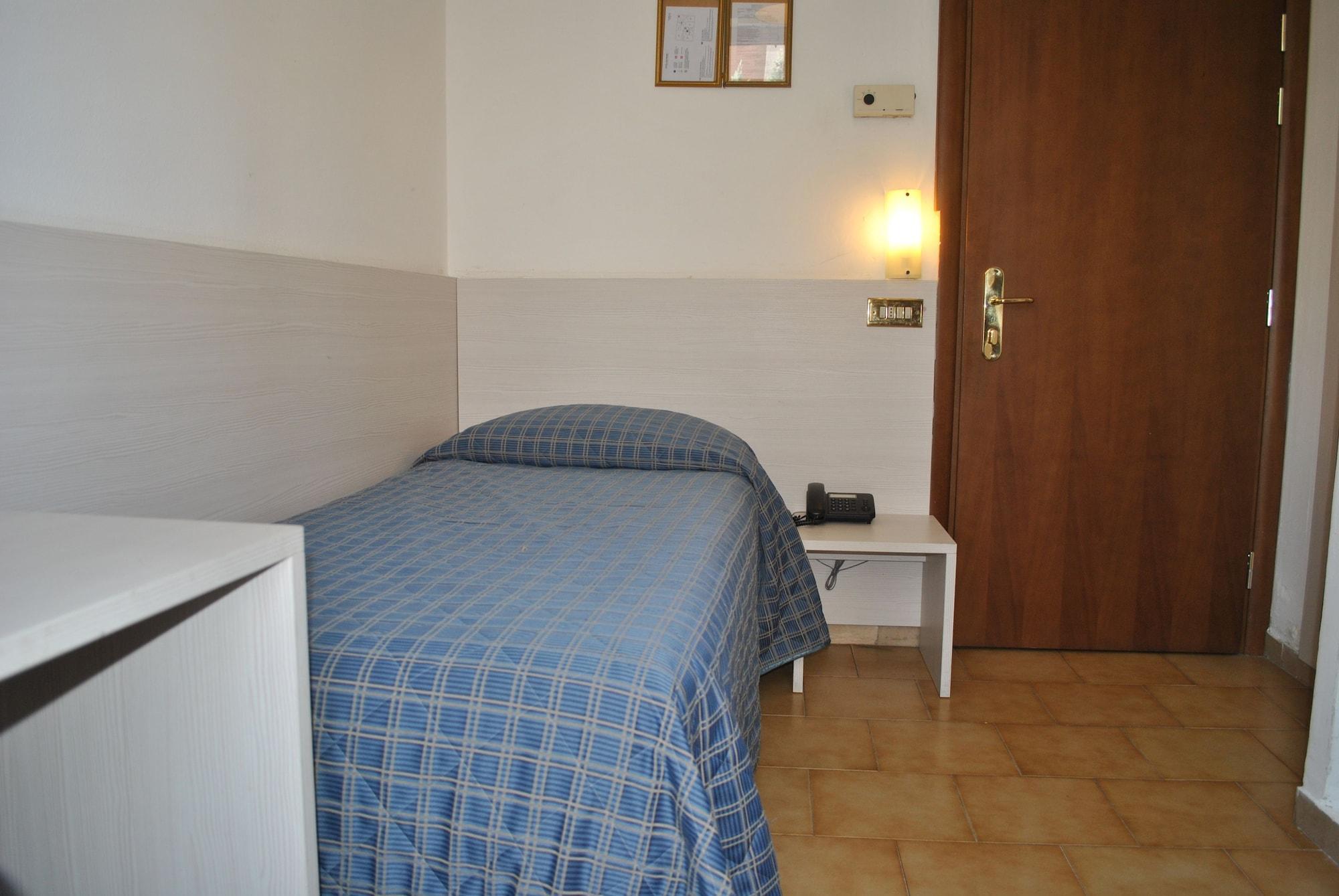 Auto Park Hotel 3*