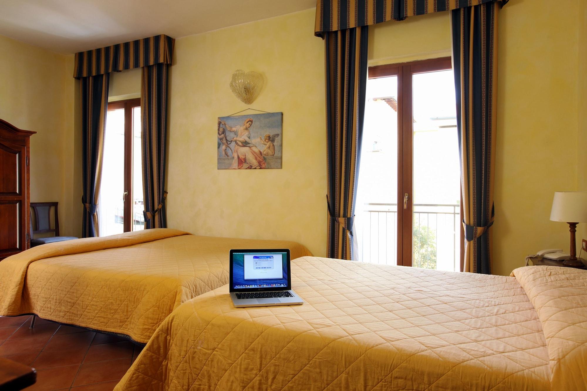 Hotel Bologna Florence
