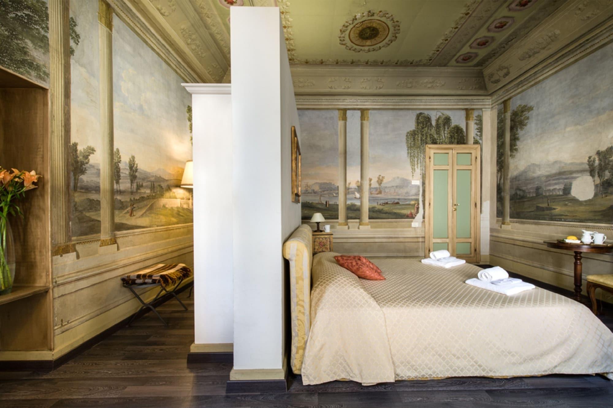 Residenza Castiglioni Bed & Breakfast 4*