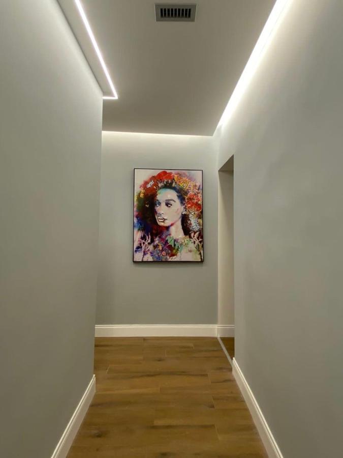 Apartment Novella *