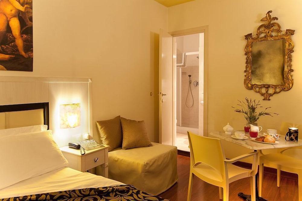 Florence Room B&B 2* Florence