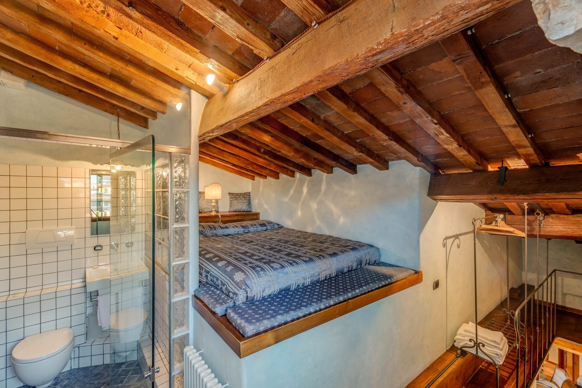 Residenza D'epoca In Piazza Della Signoria 2*