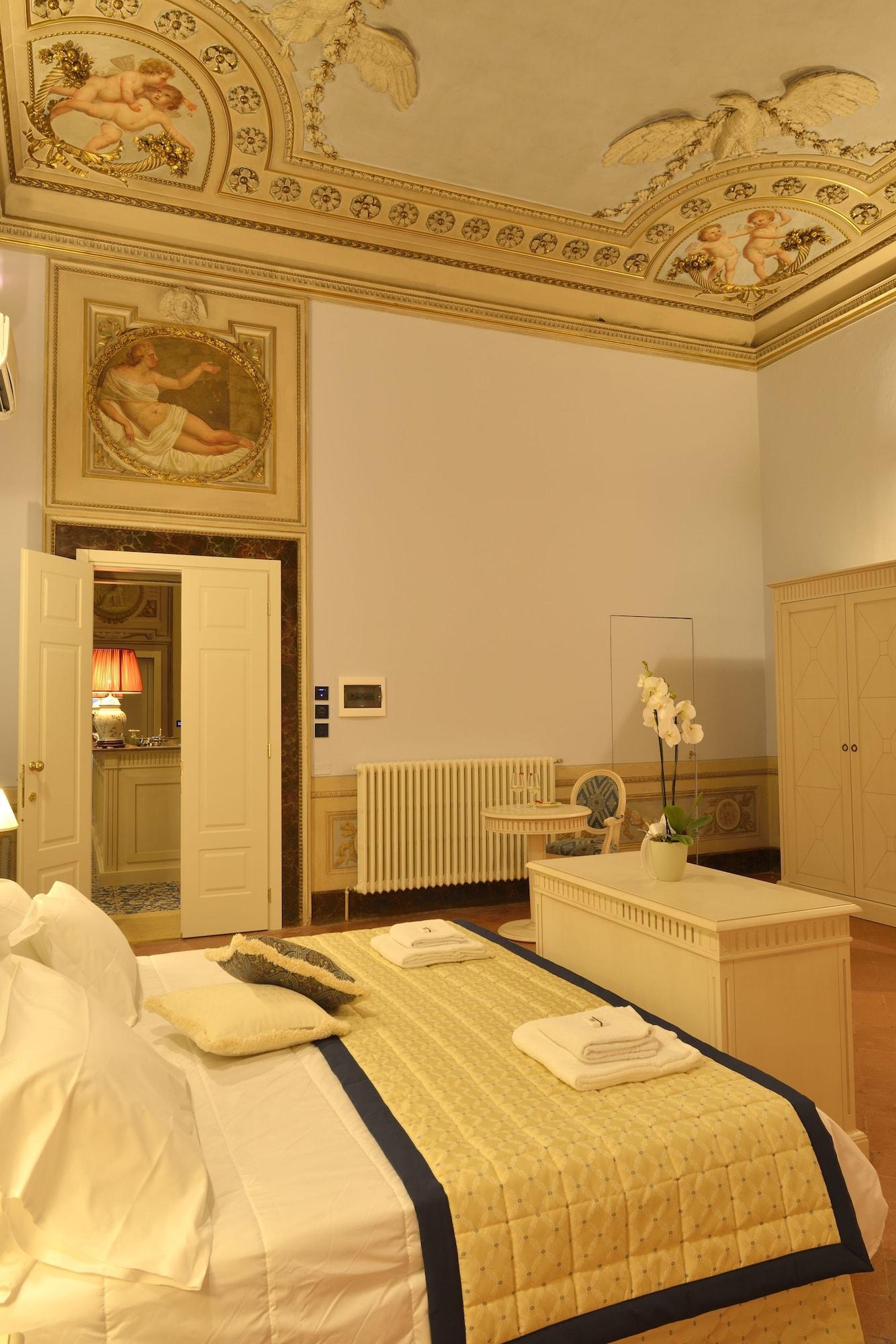Palazzo Guicciardini 3*