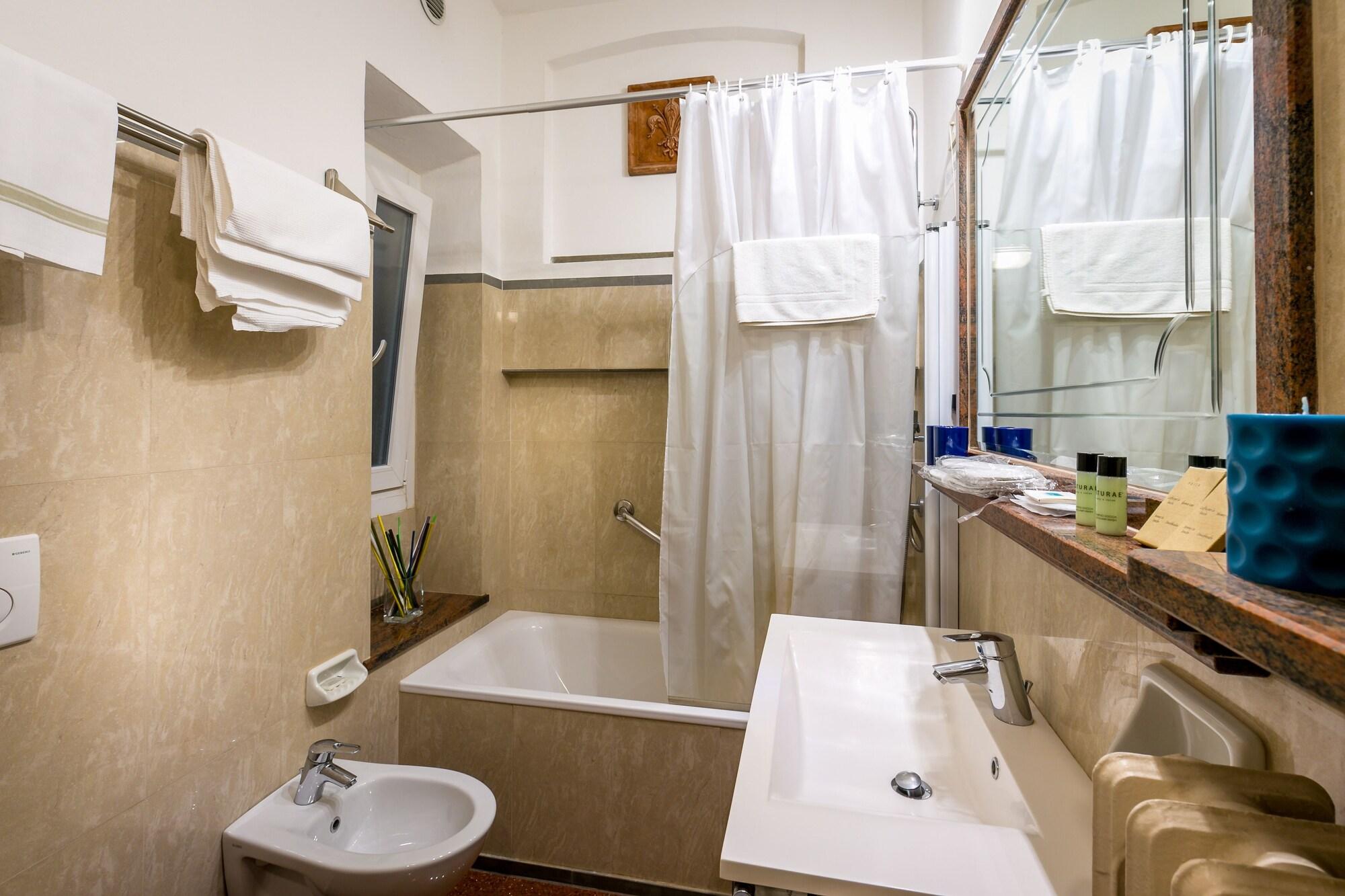 Hotel Collodi 2*