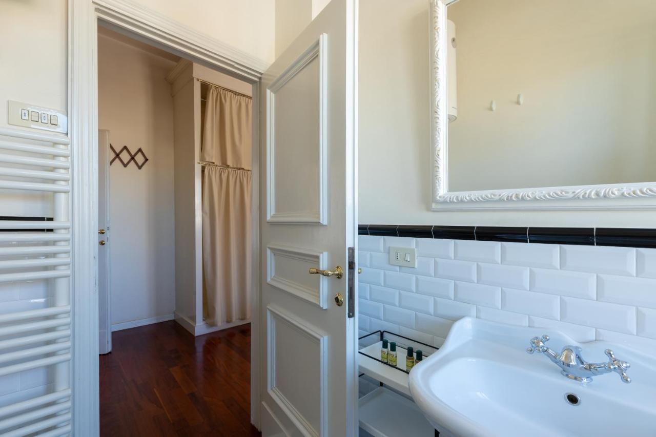 Damasco Penthouse With Terrace Near The Duomo * Florence