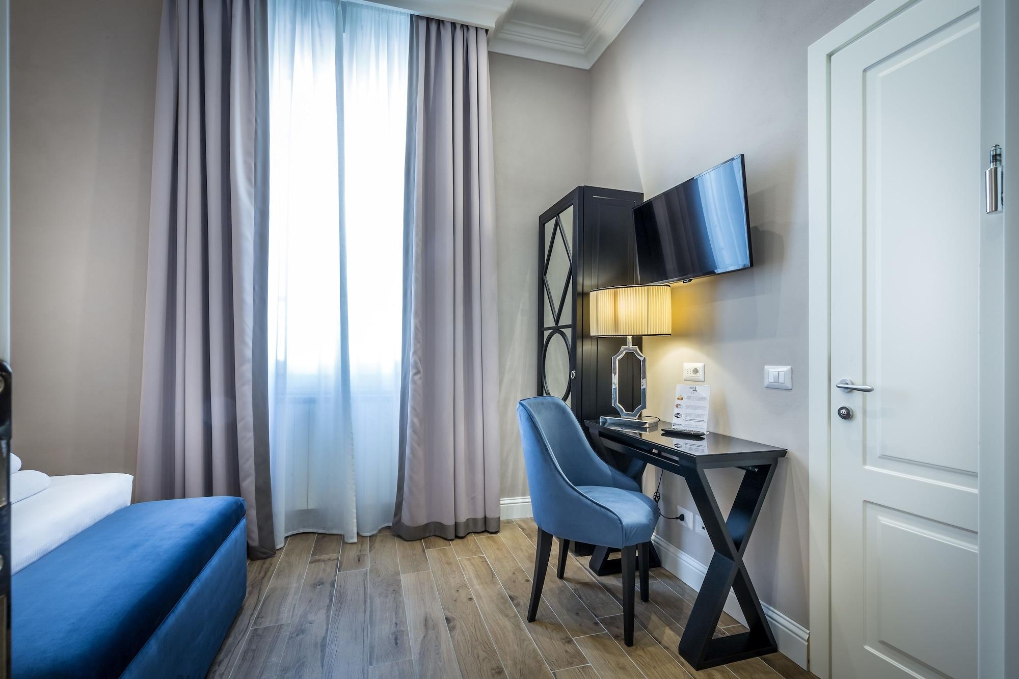Emma Small Luxury Hotel 2*