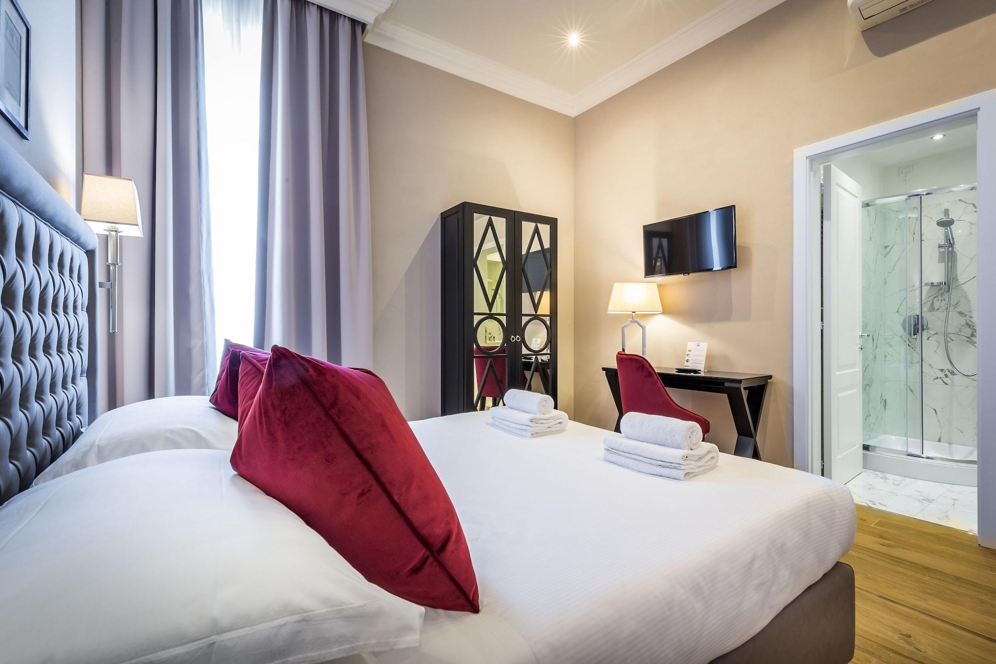 Emma Small Luxury 2* Florence