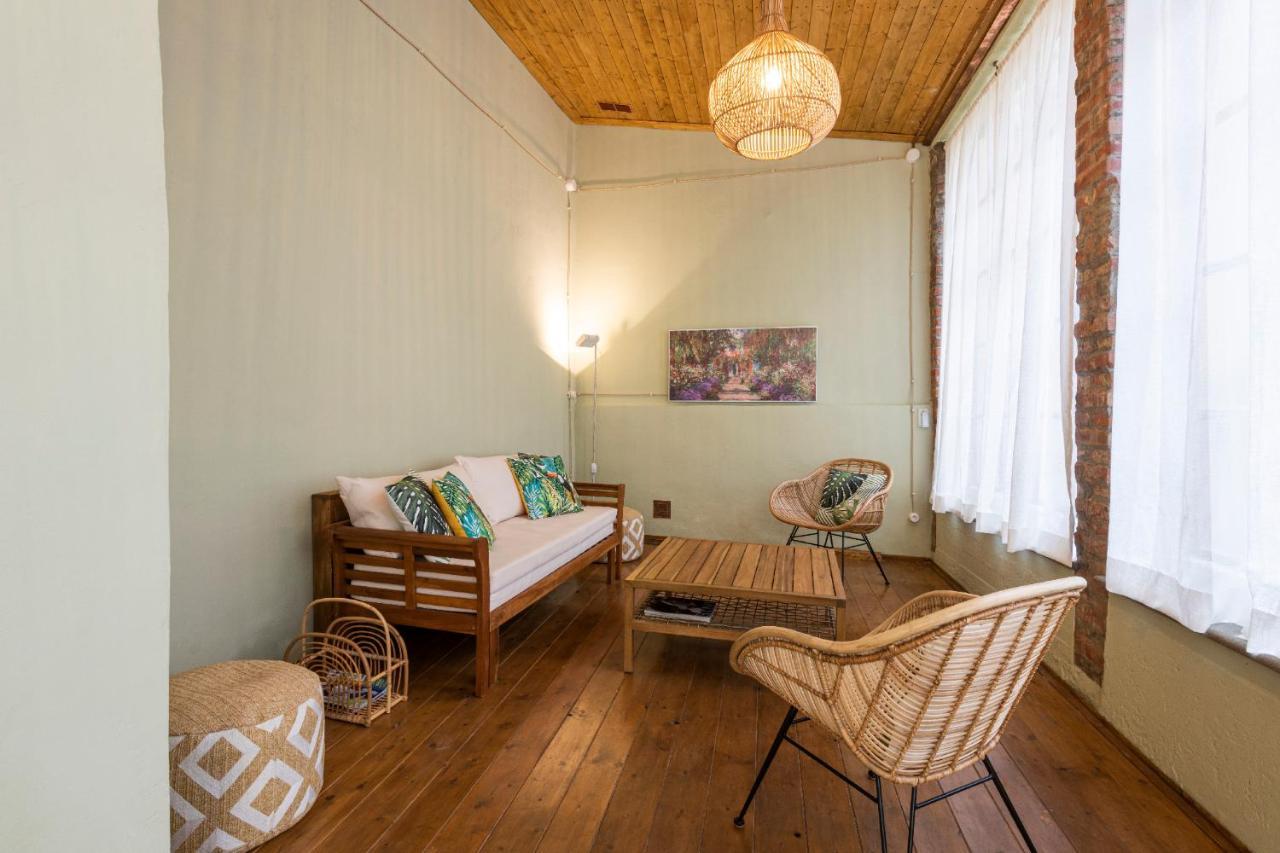 Aparmtents - Dragomanni Loft With Patio Apartment *
