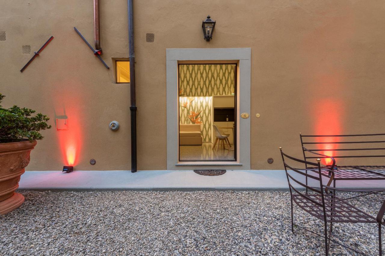 Aparmtents - Dragomanni Loft With Patio Apartment *