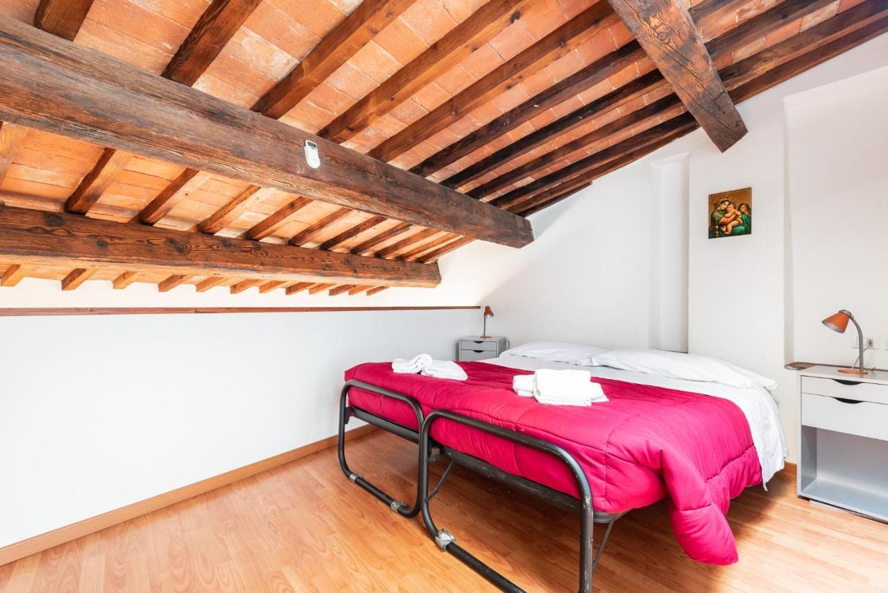 Lovely Loft 2 Steps From The Cathedral In Apartment