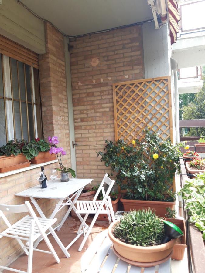 Mamma Sandra, Incantevole Tre Posti Piu Uno
