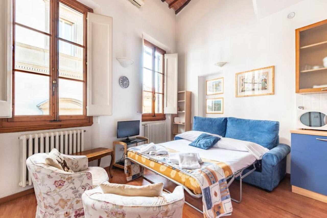 Apartment Lovely Loft 2 Steps From The Cathedral In