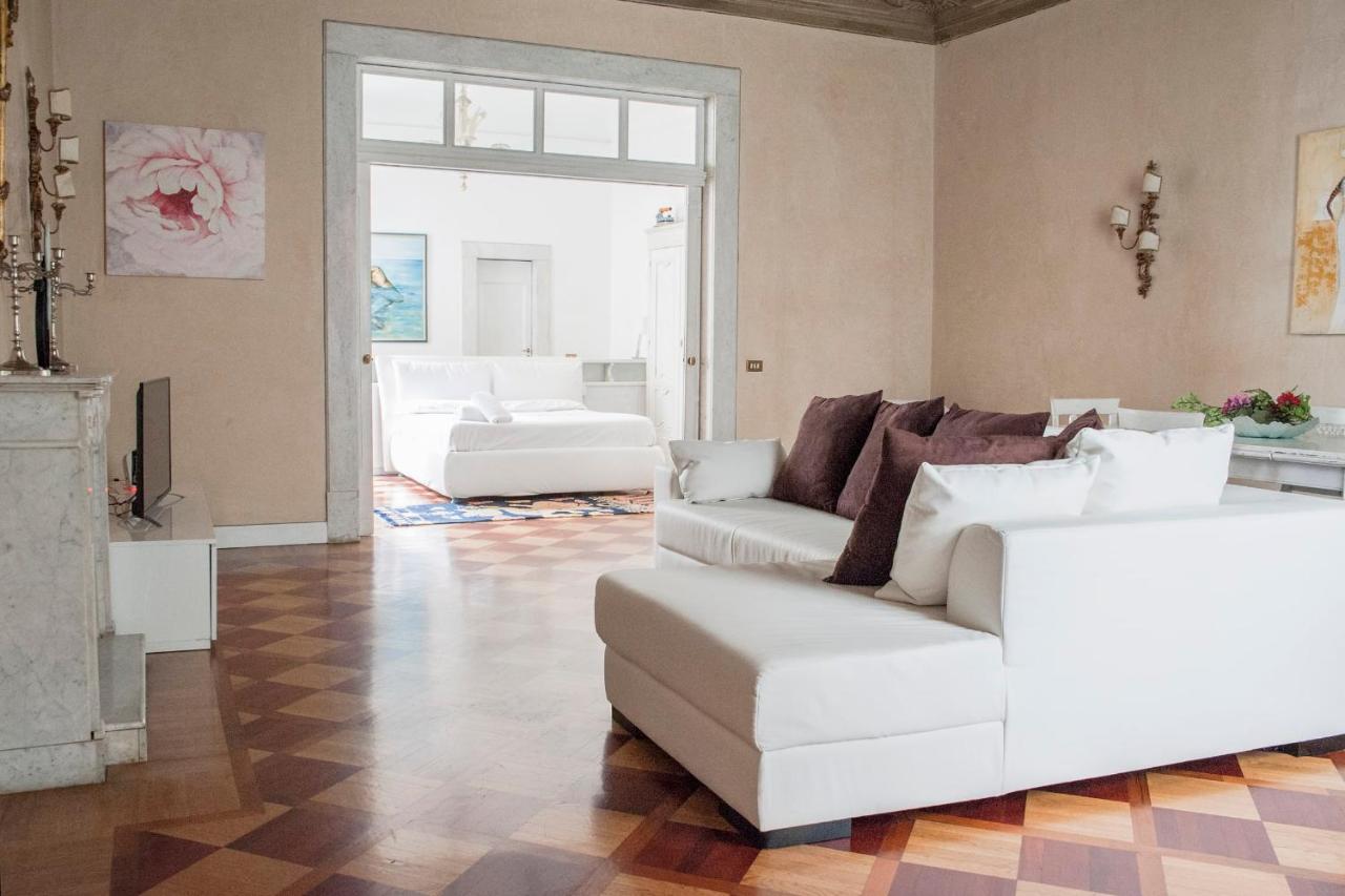 Luxury Flat In Centre