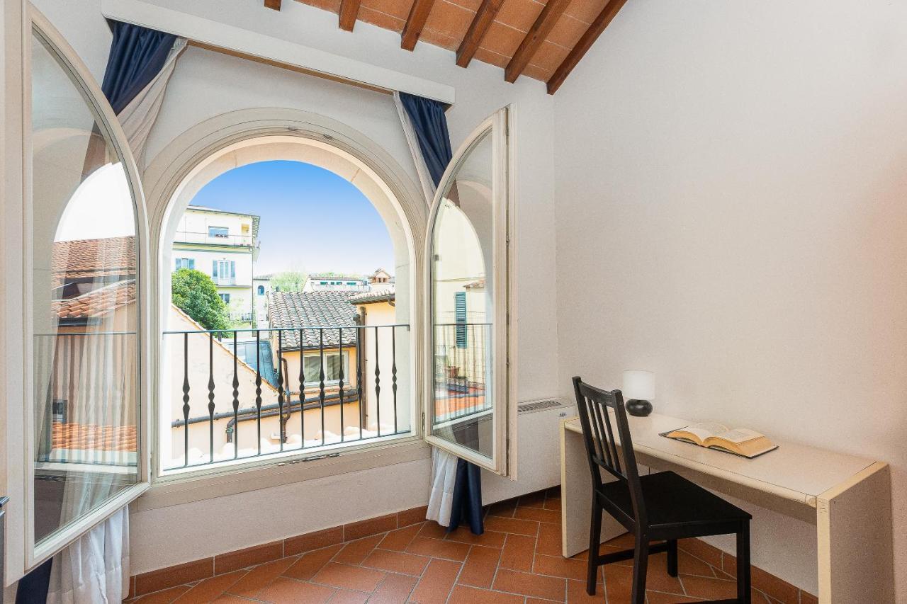 Apartment Ghibellina Palace Florence