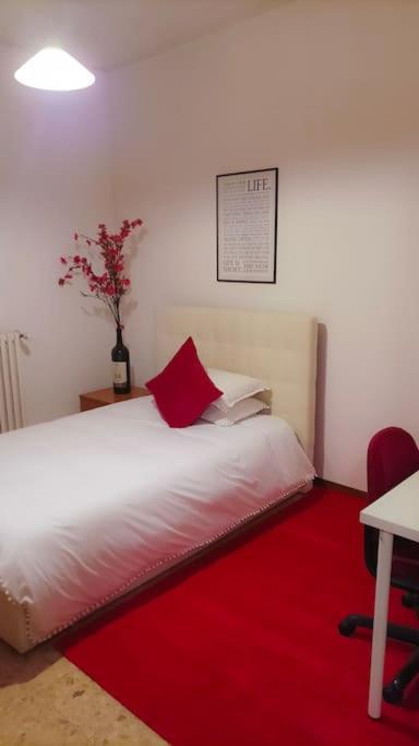 Unique & Beautiful Bedroom In Of Florence