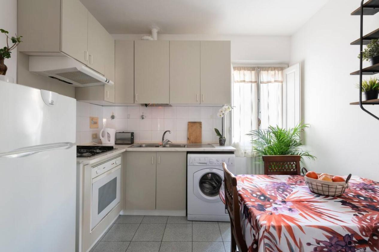 Apartment Via Ricasoli Apartment, Next To Accademia Florence