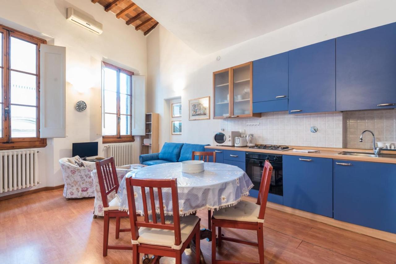 Lovely Loft 2 Steps From The Cathedral In Apartment Florenz