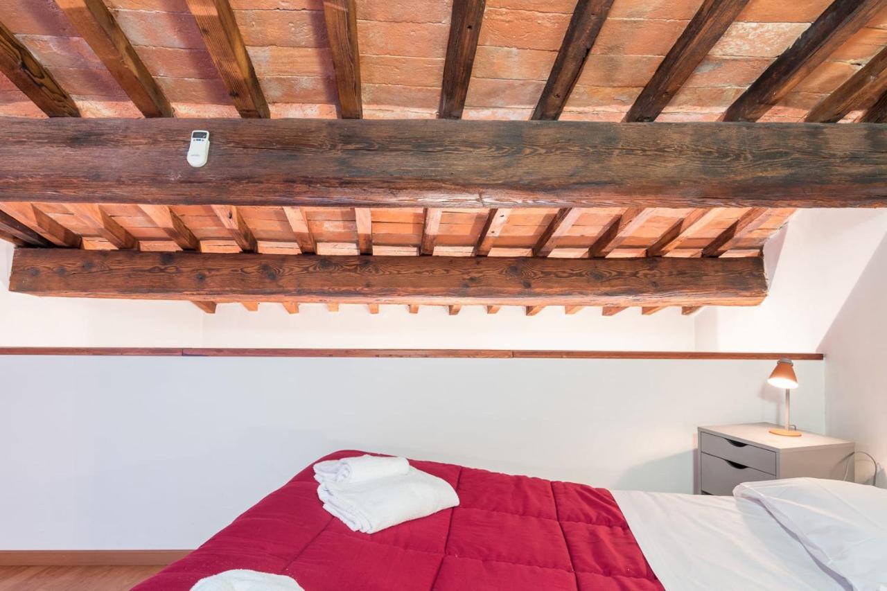 Lovely Loft 2 Steps From The Cathedral In Florenz