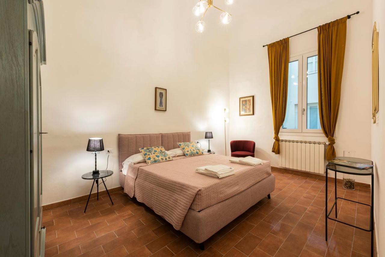 Santa Croce Palace By Mmega Apartment Florence