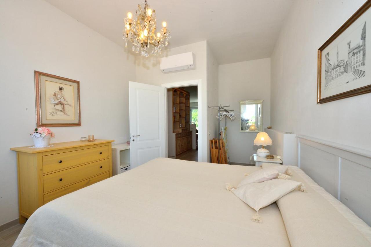 Roommo Monte Oliveto Apartment Florenz