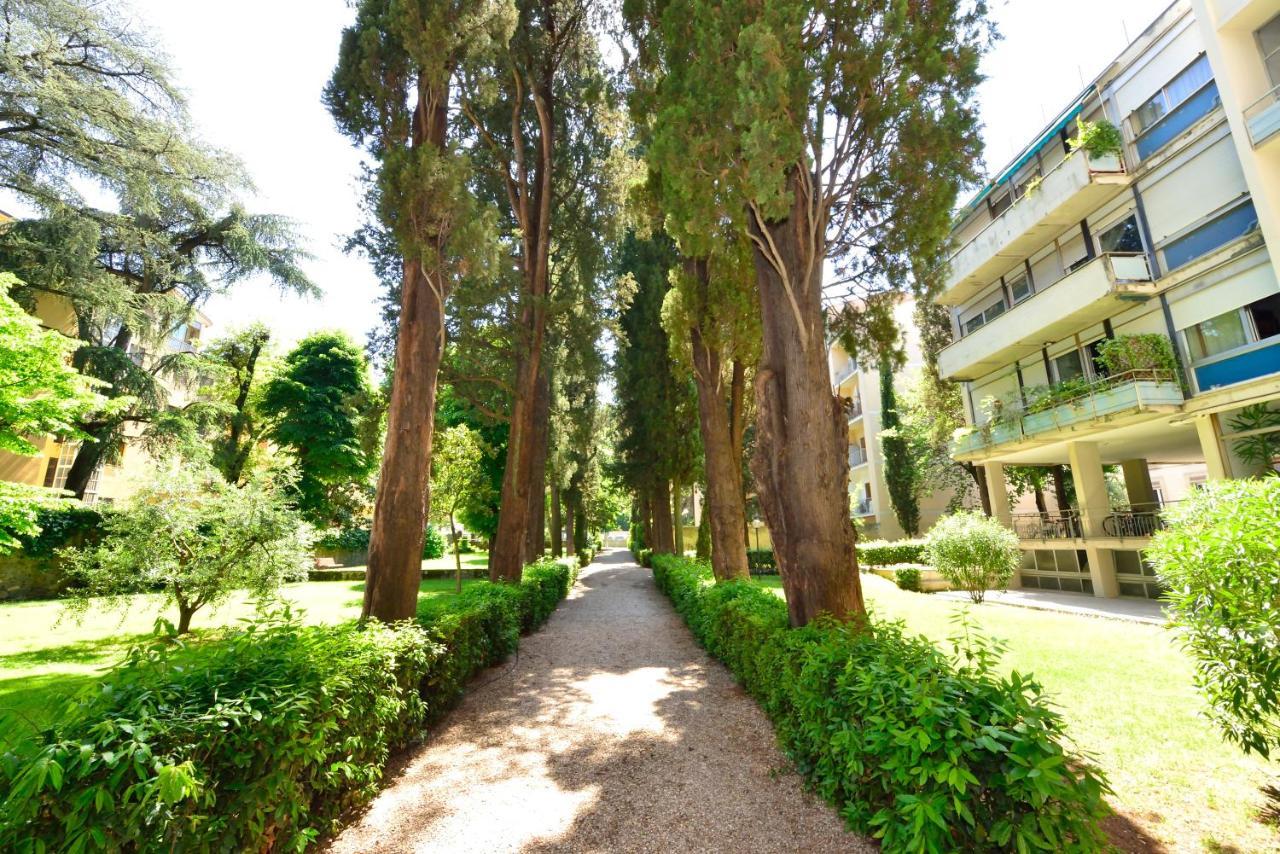 Roommo Monte Oliveto * Florence
