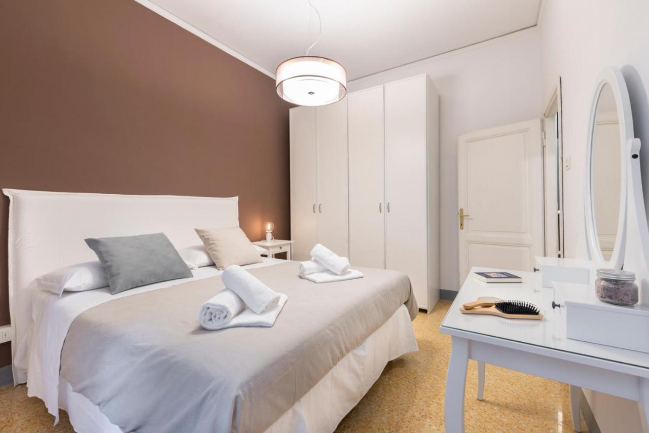 Dimora D'azeglio With Private Patio Florence