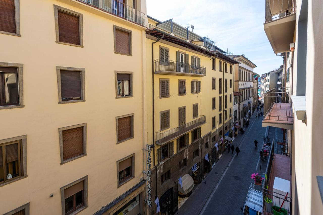 Ponte Vecchio Deluxe Apartment Florenz