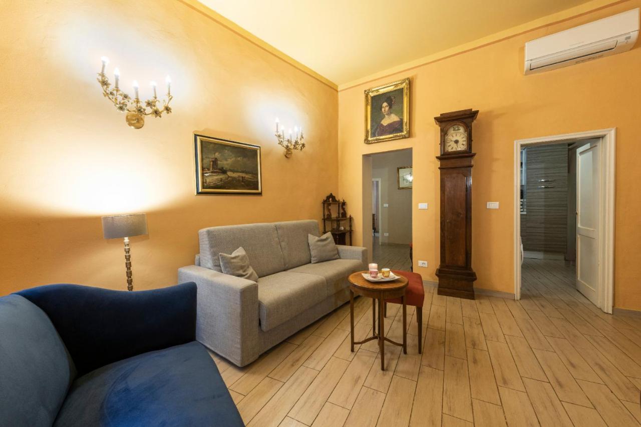 Florence- Palazzo Pitti *
