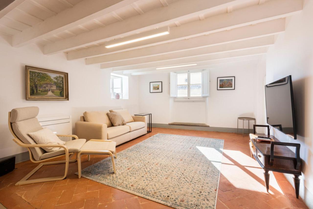 Santo Spirito View By Mmega Appartement
