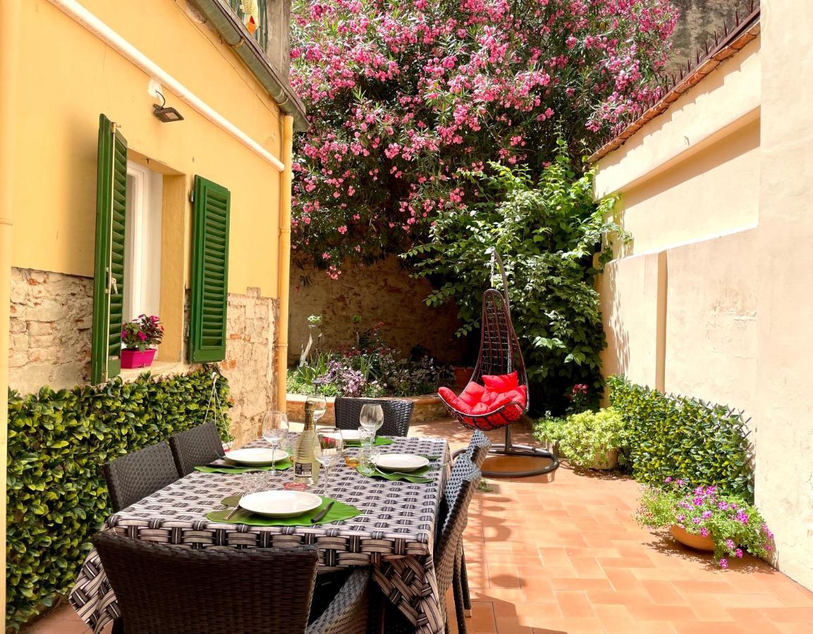 Santa Croce Garden Florenz