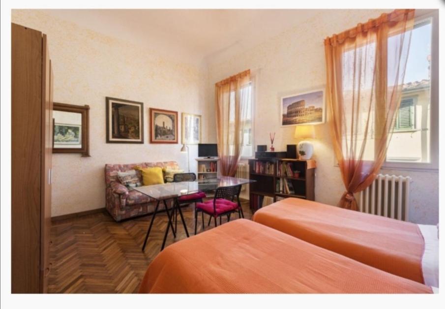 Apartment Tre Gigli Apartment, 5 Minutes From Station, Via Palazzuolo 55 Florence