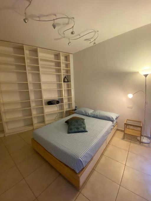 Apartment Indipendente Con Giardino Fralu