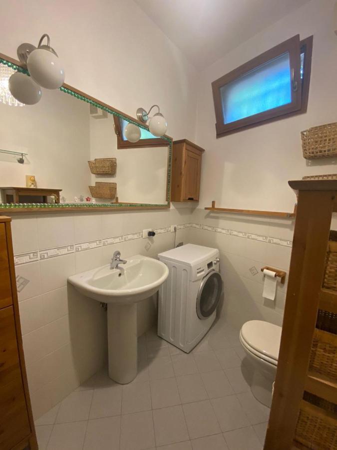 Apartment Indipendente Con Giardino Fralu