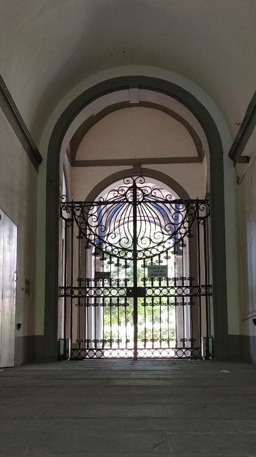 Luxury Frescoed In The Center Apartment Florence