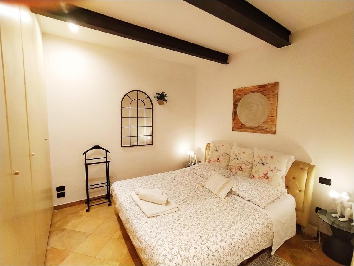 Nadia's Lovely - With Private Garden And Jacuzzi Appartement Florence