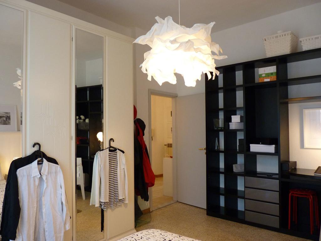 Apartment Black&white