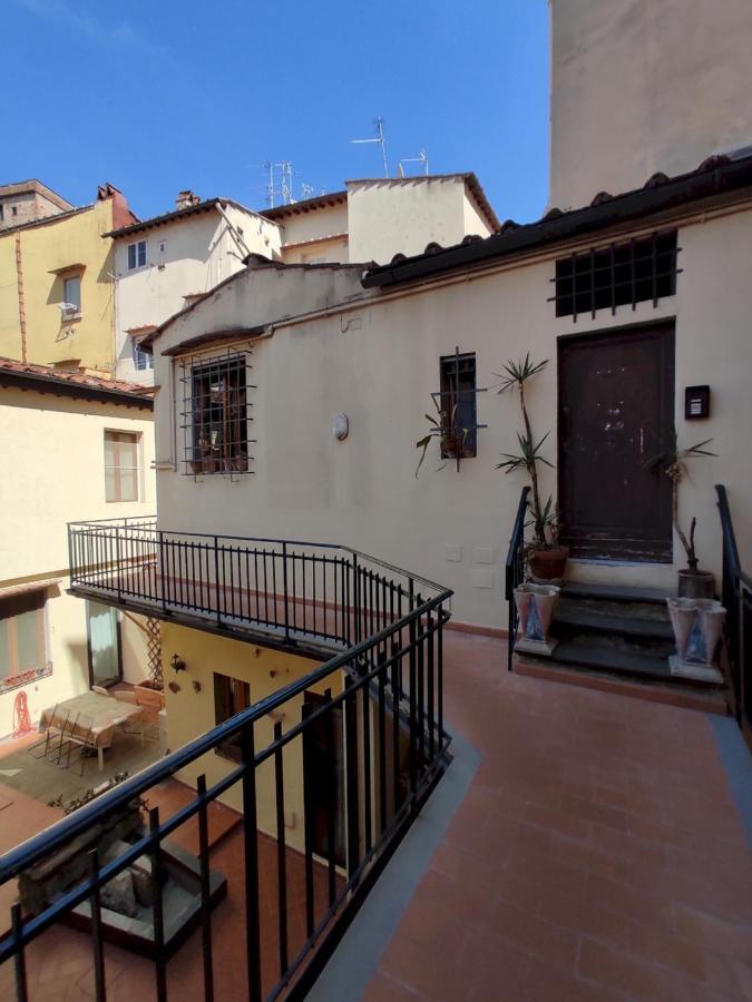 Toscanella 5 *