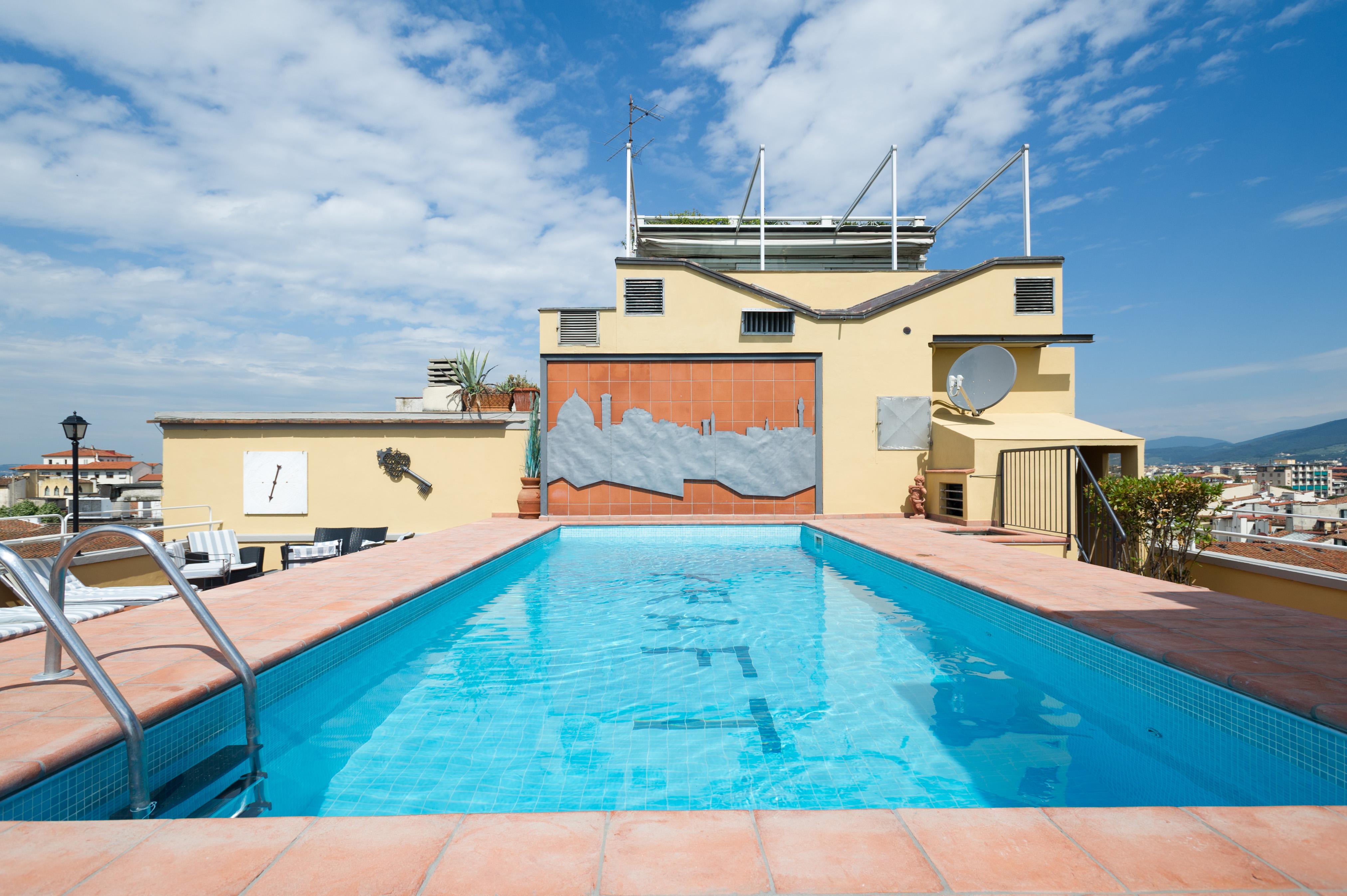 Kraft Hotel 4*