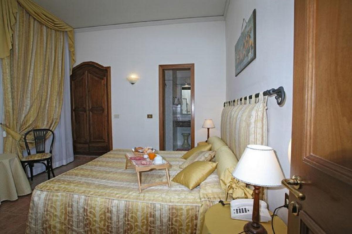 Alinari Hotel 3*